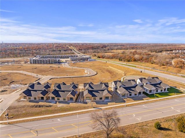 9717 Jupiter Street, Lenexa, KS 66219