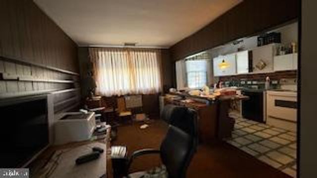 7651 RUGBY ST, Philadelphia, PA 19150