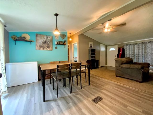 279 Valleyview Dr., North Fayette, PA 15071