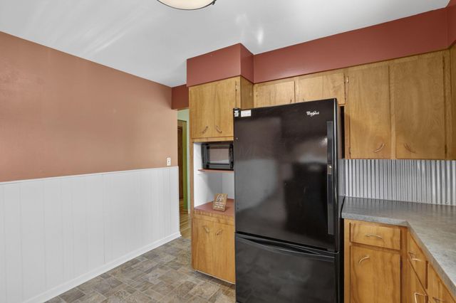 1031 Lawnview Avenue, Newark, OH 43055