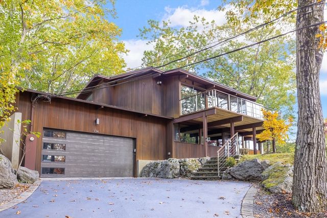 134 Rangeley Rd, Brookline, MA 02467