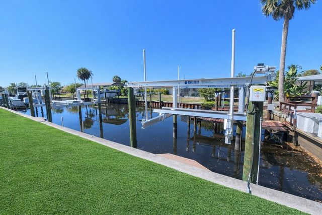 3211 RIVERSIDE DRIVE, Punta Gorda, FL 33950