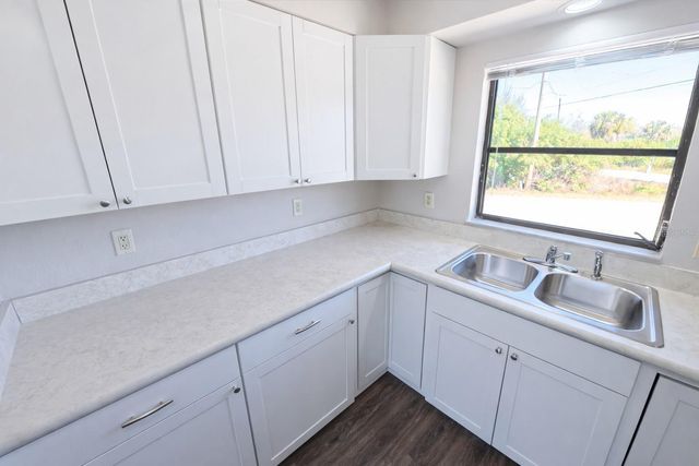 3211 RIVERSIDE DRIVE, Punta Gorda, FL 33950