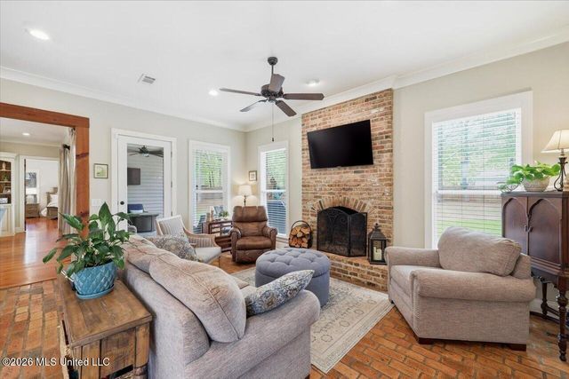1222 Centre Court, Brandon, MS 39042