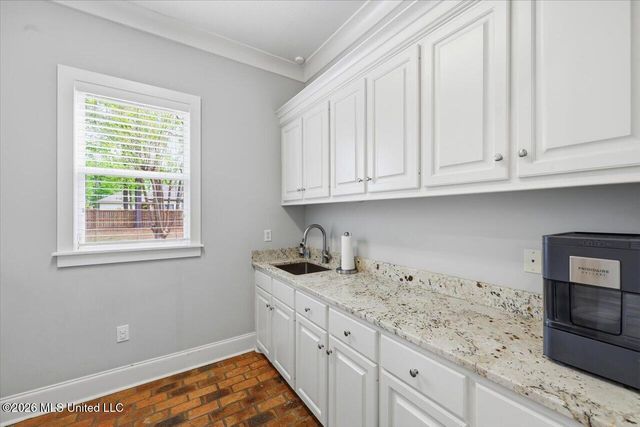 1222 Centre Court, Brandon, MS 39042