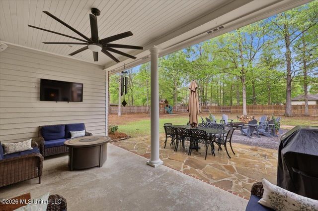 1222 Centre Court, Brandon, MS 39042