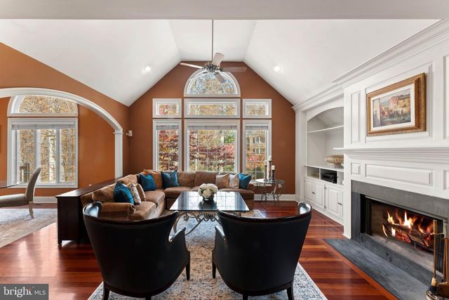 253 ITHAN CREEK RD, Villanova, PA 19085