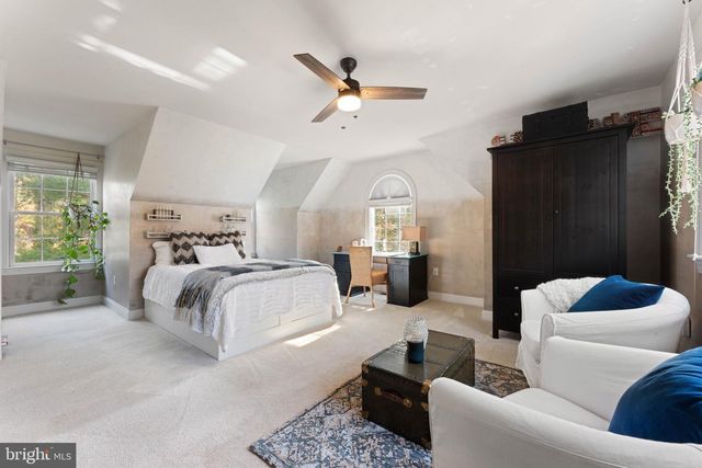 253 ITHAN CREEK RD, Villanova, PA 19085