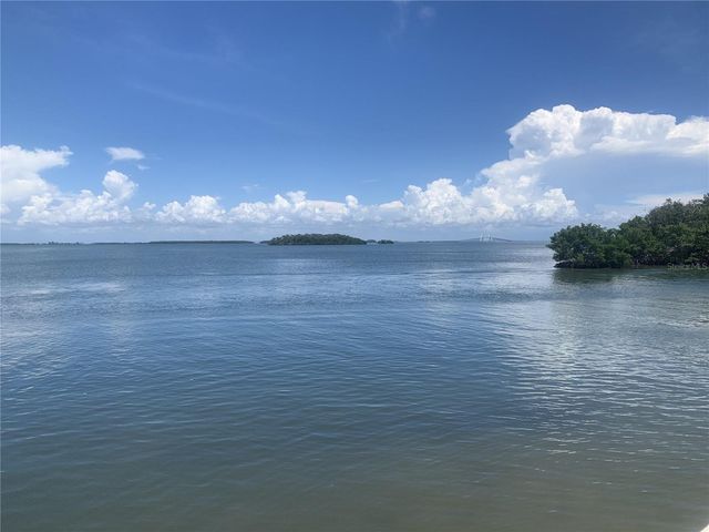 1515 PINELLAS BAYWAY S 34, St Petersburg, FL 33715