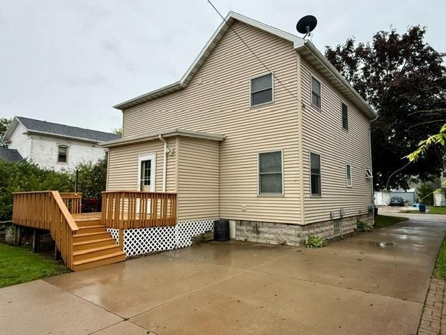 404 1ST STREET, Menasha, WI 54952