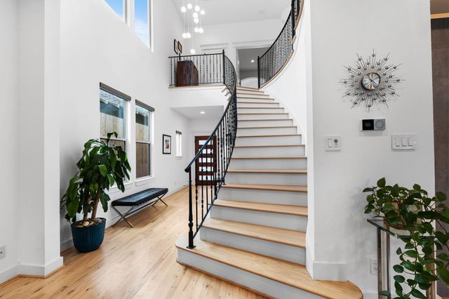 925 Waverly Street B, Houston, TX 77008