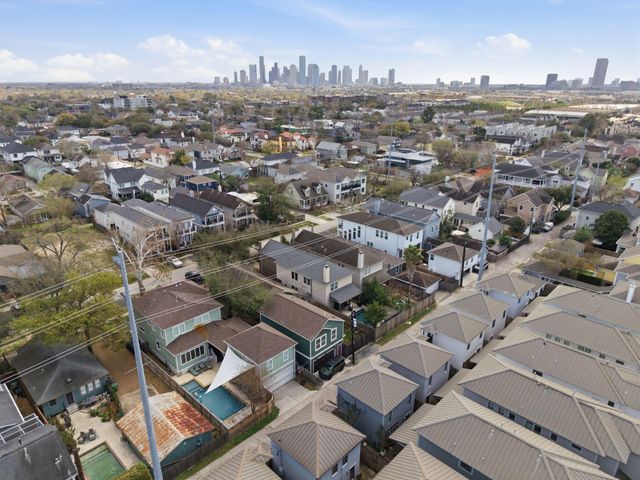 925 Waverly Street B, Houston, TX 77008