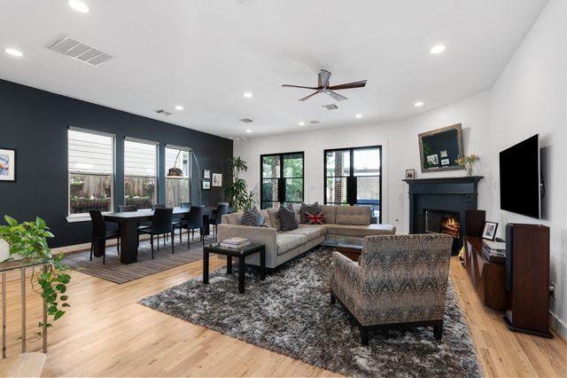 925 Waverly Street B, Houston, TX 77008