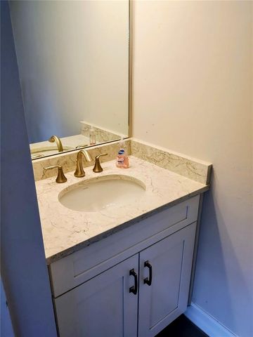 649 MARAVIYA BOULEVARD, Nokomis, FL 34275