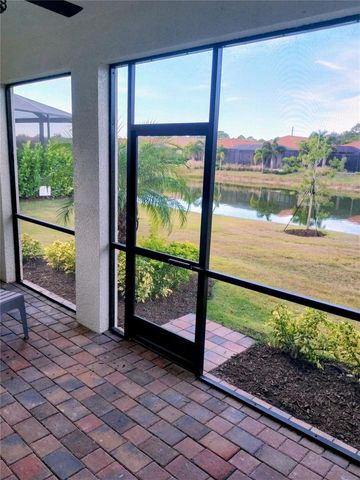 649 MARAVIYA BOULEVARD, Nokomis, FL 34275