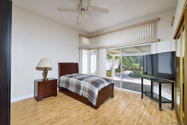 1077 Cordoba, Vista, CA 92081