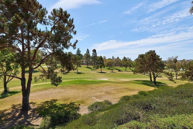 1077 Cordoba, Vista, CA 92081