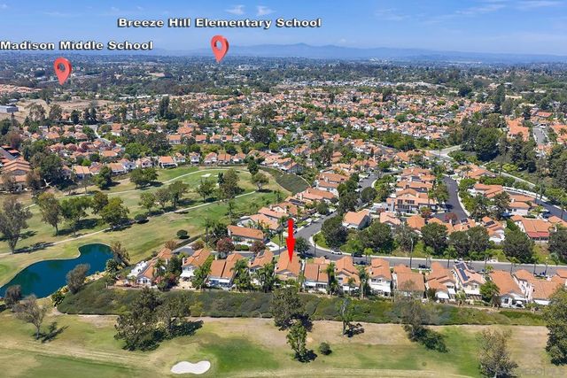 1077 Cordoba, Vista, CA 92081