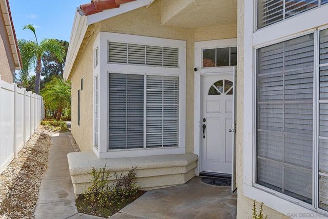 1077 Cordoba, Vista, CA 92081