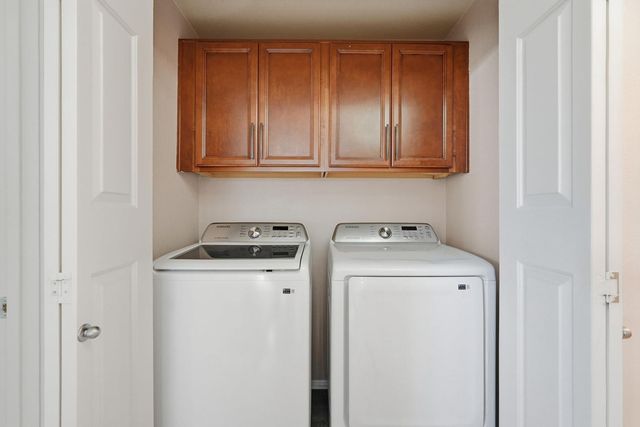 1941 S Pierpont Drive Apt 2070, Mesa, AZ 85206