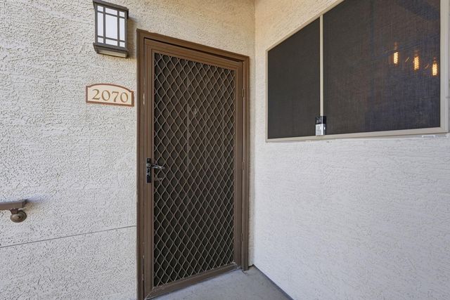 1941 S Pierpont Drive Apt 2070, Mesa, AZ 85206