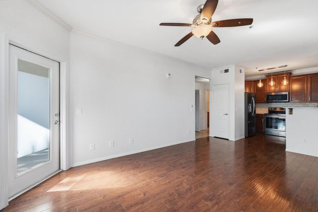 1941 S Pierpont Drive Apt 2070, Mesa, AZ 85206