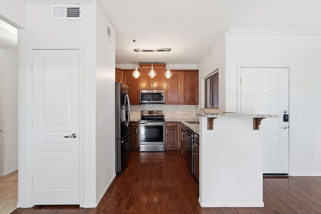 1941 S Pierpont Drive Apt 2070, Mesa, AZ 85206