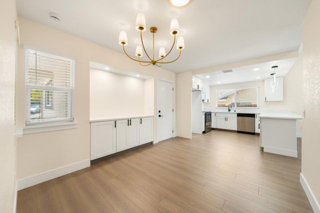 1416 Vista Creek Dr, Roseville, CA 95661