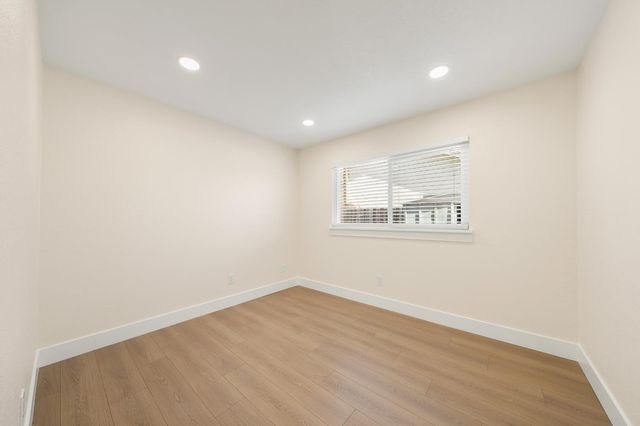 1416 Vista Creek Dr, Roseville, CA 95661