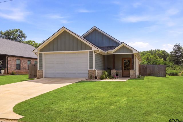 306 Bradford St, Arp, TX 75750