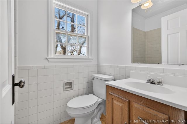 1417 Hillcrest Drive, Bartlesville, OK 74003