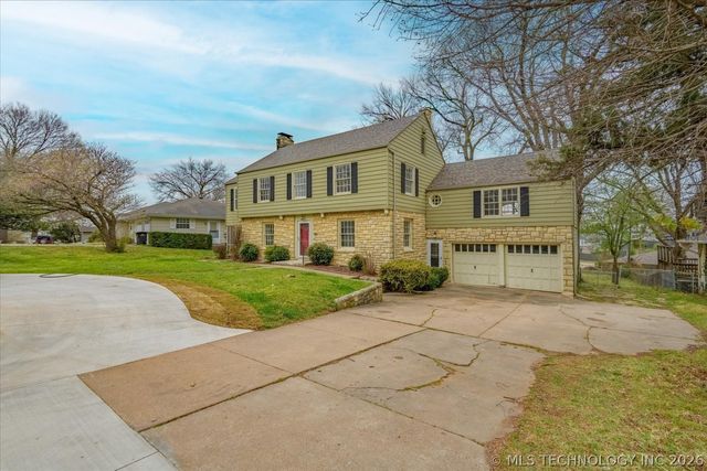 1417 Hillcrest Drive, Bartlesville, OK 74003