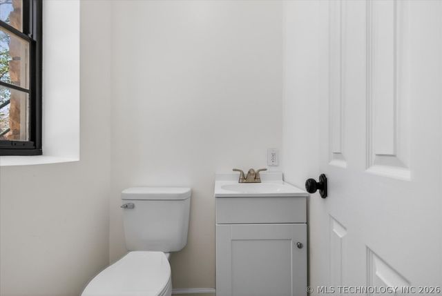 1417 Hillcrest Drive, Bartlesville, OK 74003