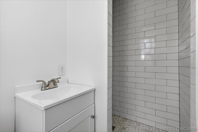 1417 Hillcrest Drive, Bartlesville, OK 74003