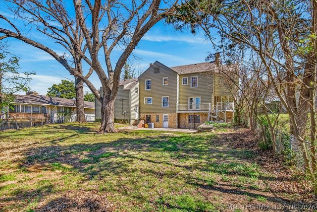 1417 Hillcrest Drive, Bartlesville, OK 74003