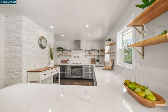 1331 Springbrook Rd, Walnut Creek, CA 94597