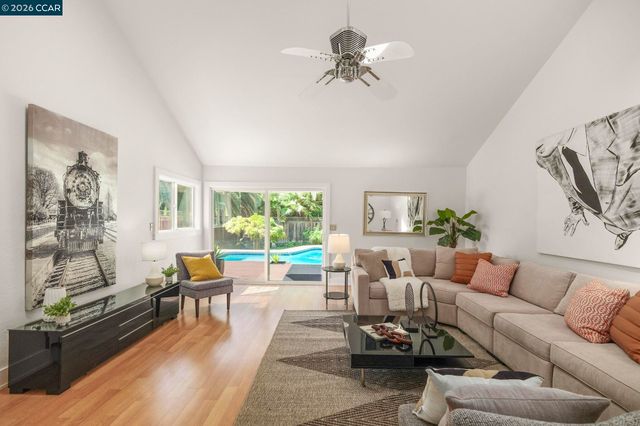 1331 Springbrook Rd, Walnut Creek, CA 94597