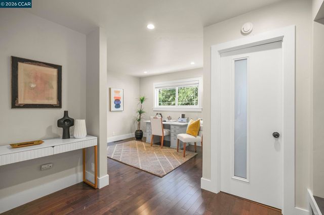 1331 Springbrook Rd, Walnut Creek, CA 94597