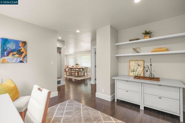 1331 Springbrook Rd, Walnut Creek, CA 94597