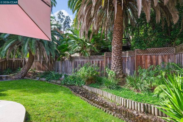 1331 Springbrook Rd, Walnut Creek, CA 94597