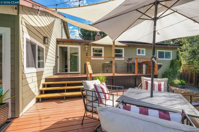 1331 Springbrook Rd, Walnut Creek, CA 94597