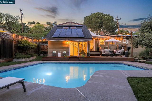 1331 Springbrook Rd, Walnut Creek, CA 94597