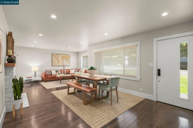 1331 Springbrook Rd, Walnut Creek, CA 94597