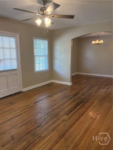 1729 E 33rd Street, Savannah, GA 31404