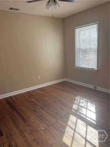 1729 E 33rd Street, Savannah, GA 31404