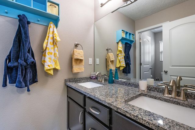 7305 Laguna Niguel Drive NE, Albuquerque, NM 87109