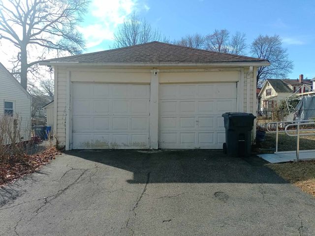 86 Hartland Street, Hartford, CT 06112