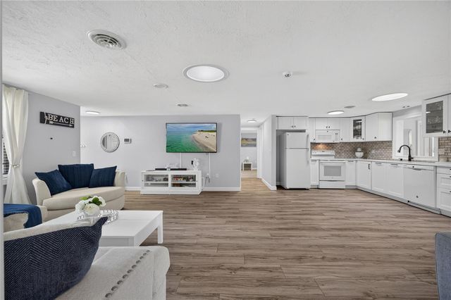 3135 NOCTURNE ROAD, Venice, FL 34293