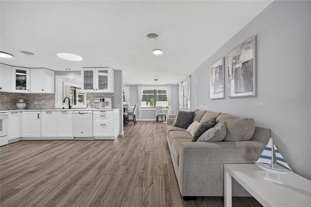 3135 NOCTURNE ROAD, Venice, FL 34293