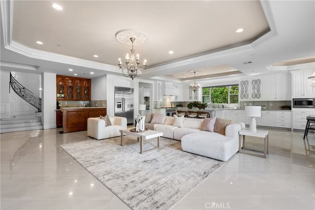 3255 Lombardy, Pasadena, CA 91107